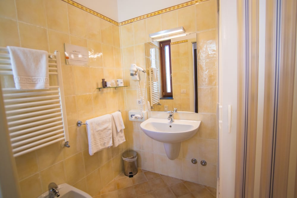 Hotel Soleluna 27/28