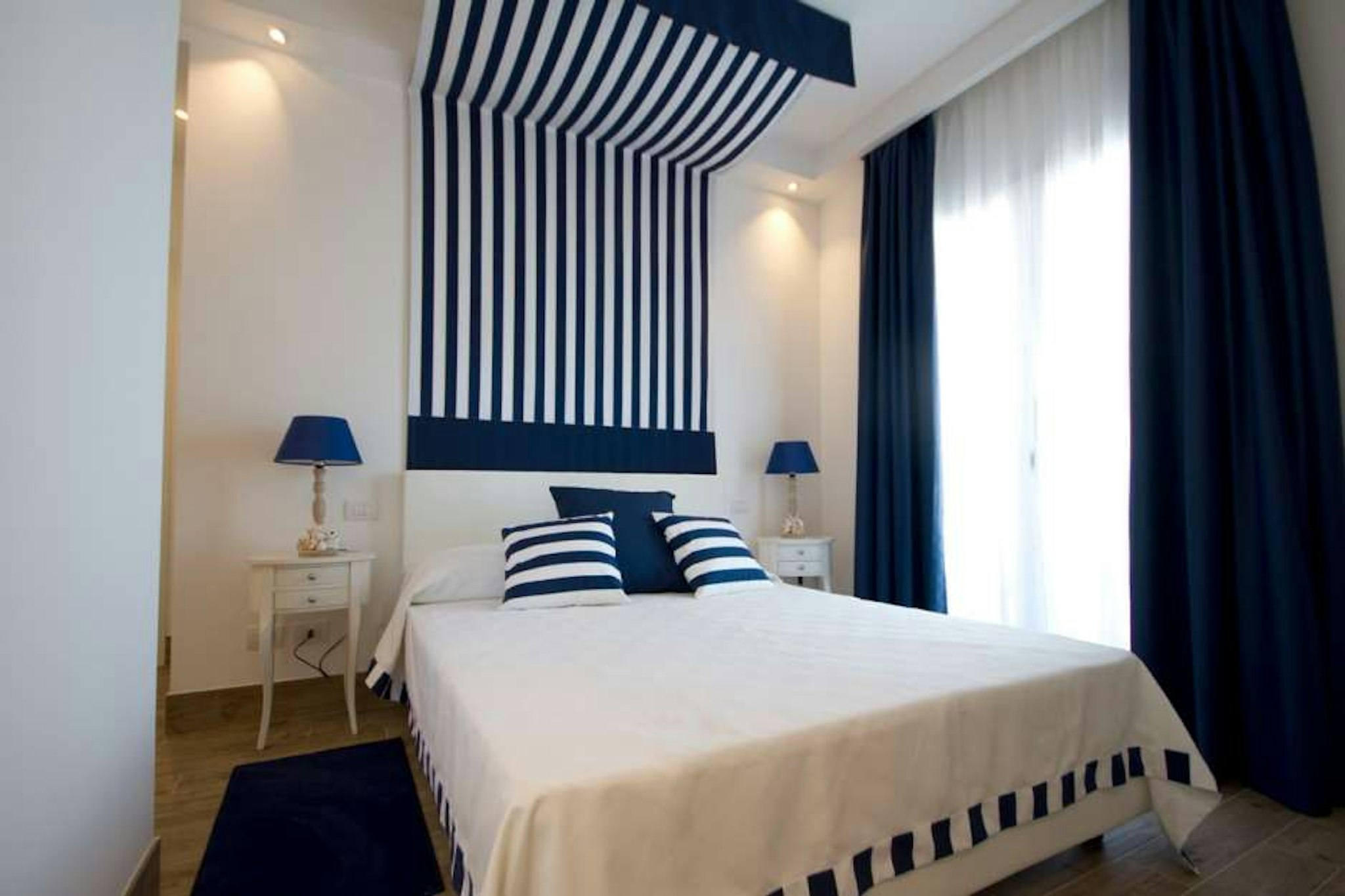 Hotel Nautilus 8/13