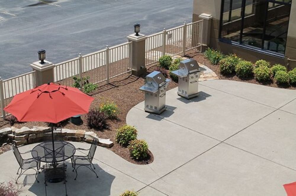 Auburn Place Hotel &amp; Suites - Paducah 11/26
