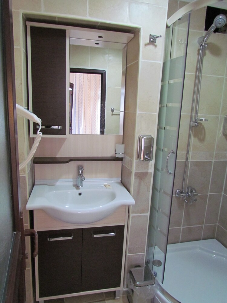 Hotel Promise 31/31