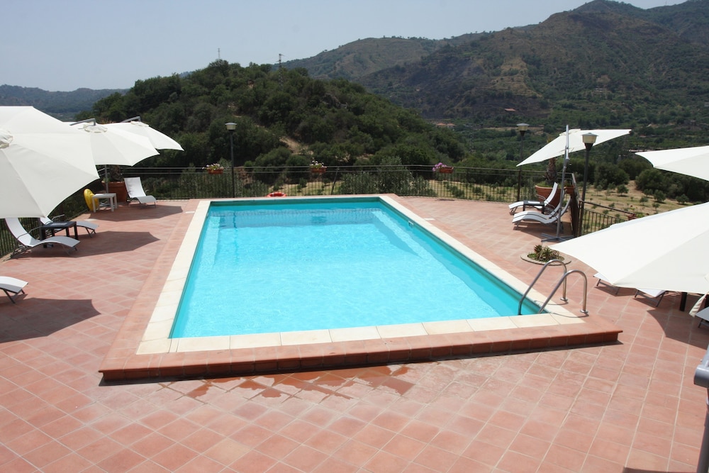 IL POGGIO LUXURY COUNTRY RESORT 22/33