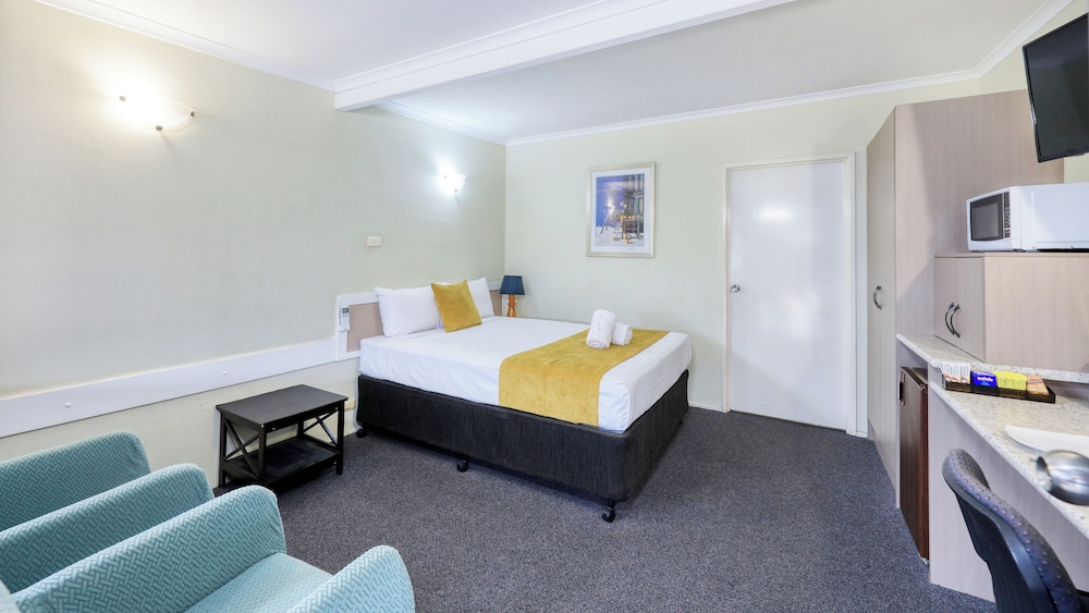 Biloela Centre Motel 24/46