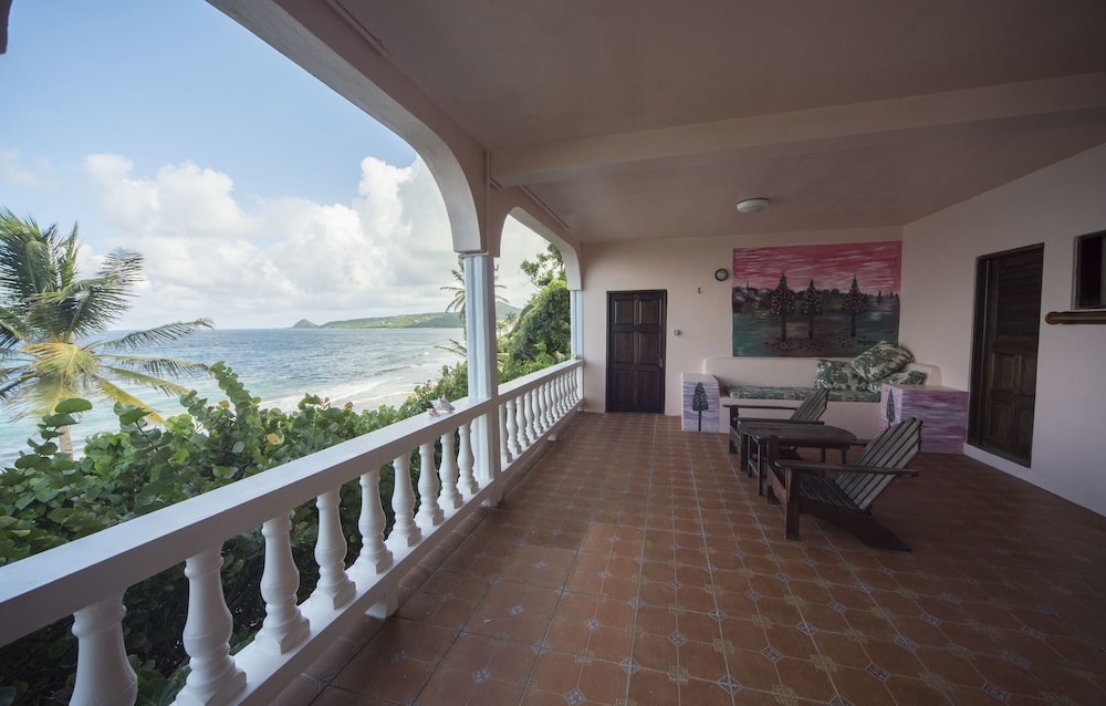Petite Anse Hotel 29/49