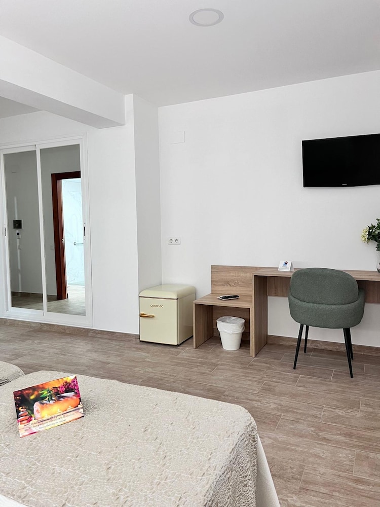Hotel Romerito 46/65
