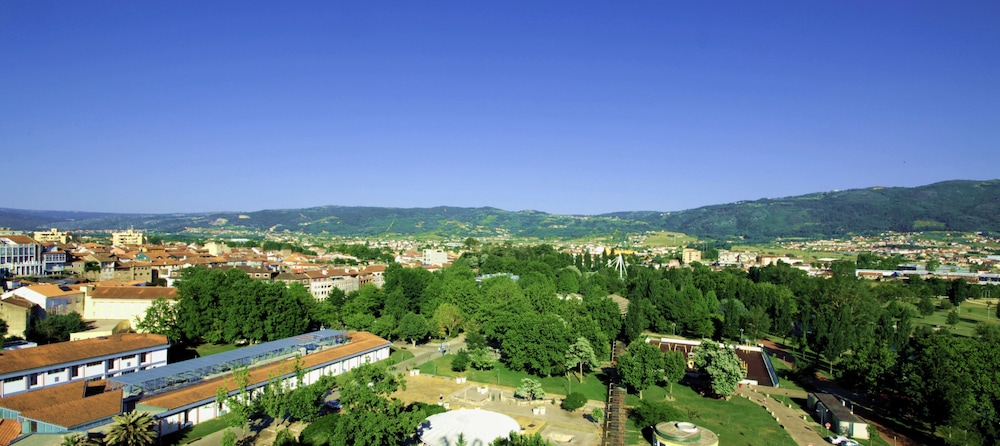 surroundings