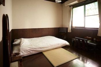 Traditional, Single, Single Bed
