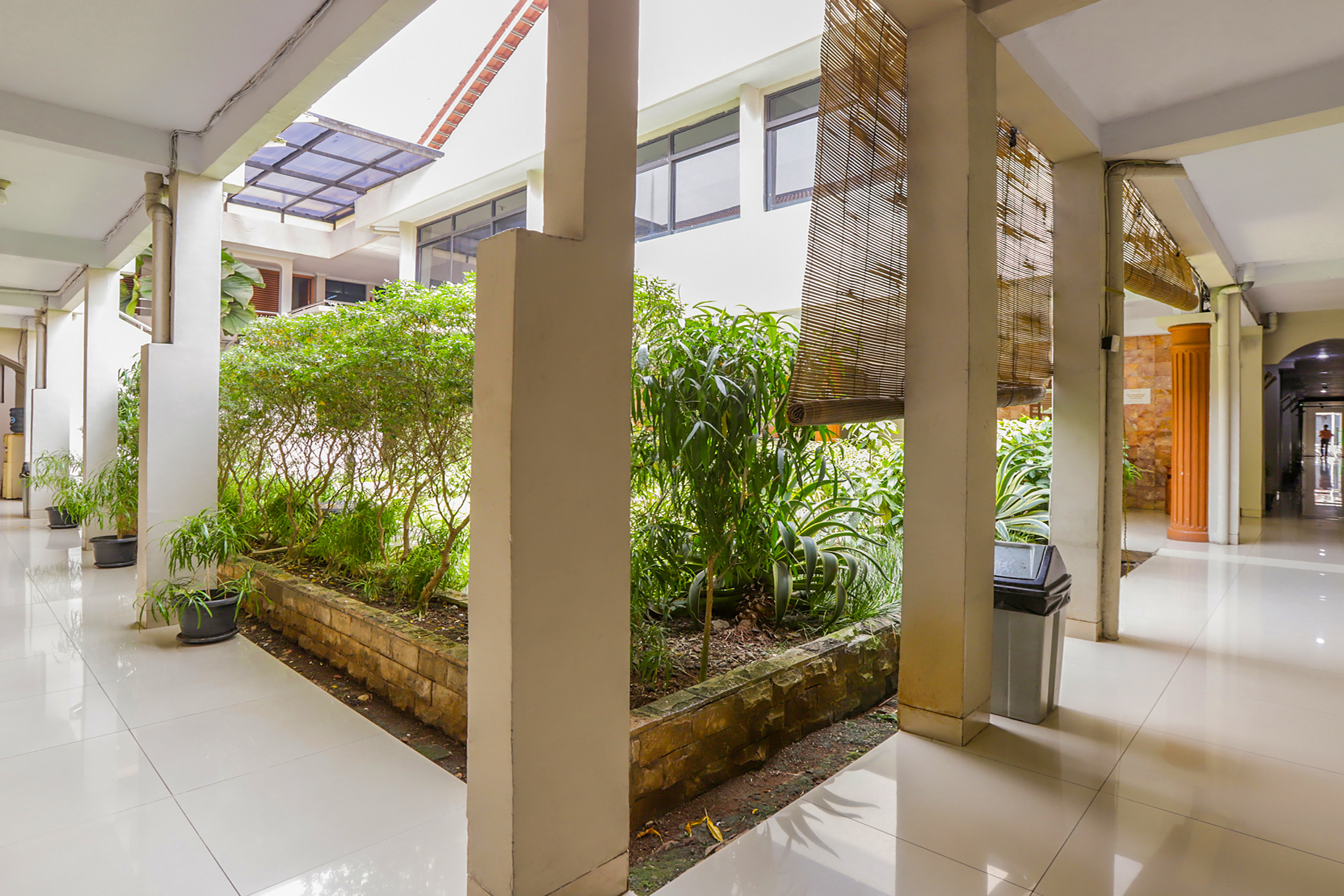 OYO 918 Hotel Senen Indah Syariah 3/50