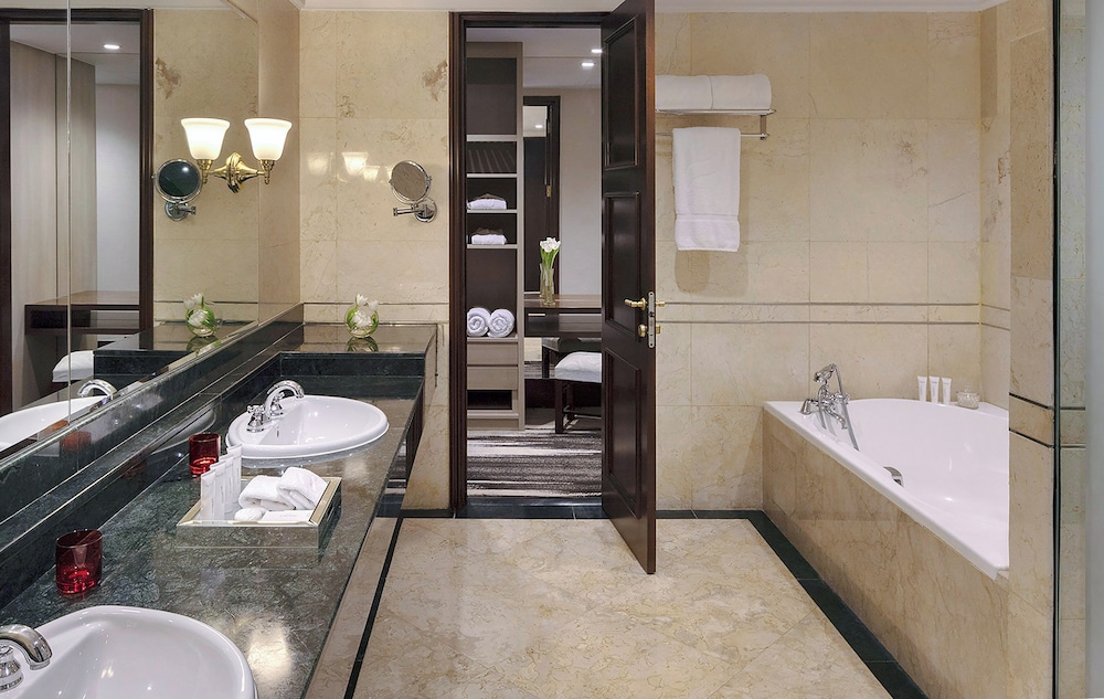 Gran Melia Jakarta 74/74