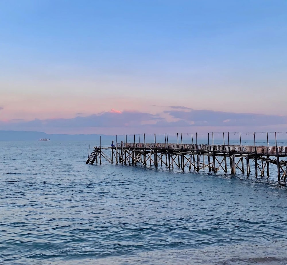 Bayview Beach Resort East Lombok 43/49