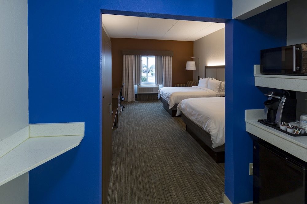 Holiday Inn Express & Suites Louisville South-Hillview, an IHG Hotel 29/55