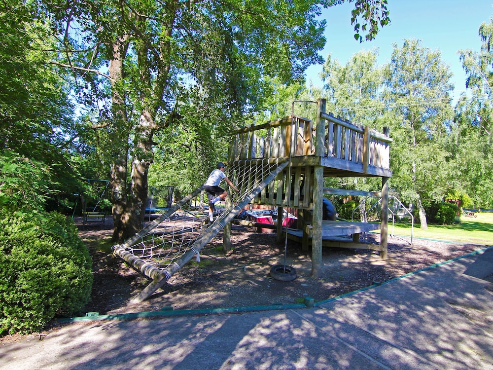 Alpine Adventure Holiday Park 41/49