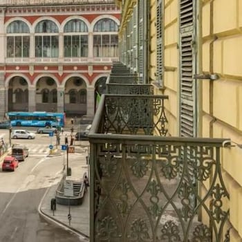 Hotel Roma E Rocca Cavour 13/82