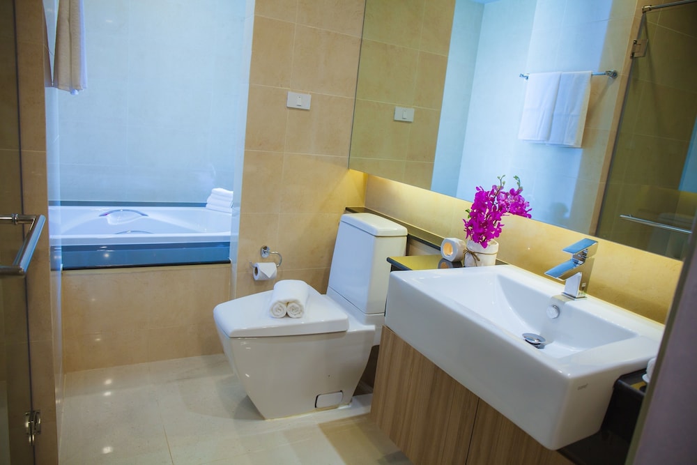 Grand Vista Hotel Chiangrai 77/77