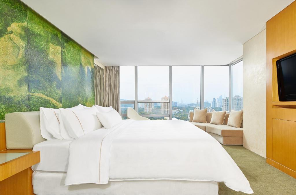 Roof Top, Presidential, Suite, King Bed, Theme Park View, Balcony, Terrace, Club Lounge Access