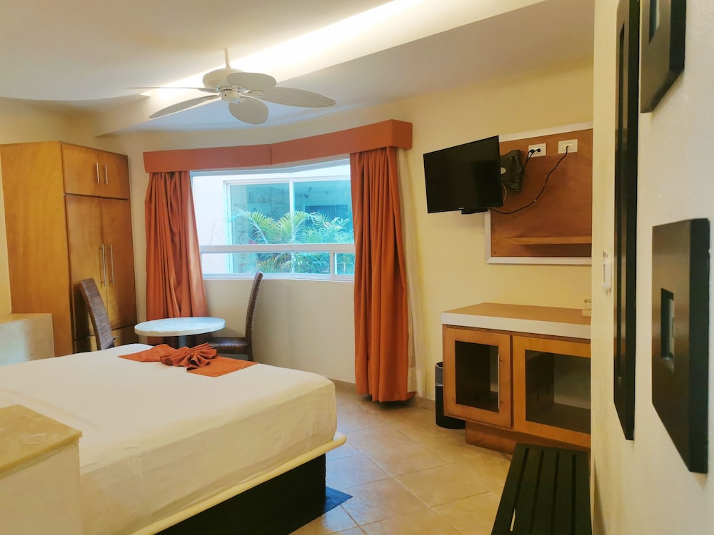 Artisan Family Hotels & Resort Collection Playa Esmeralda 35/79