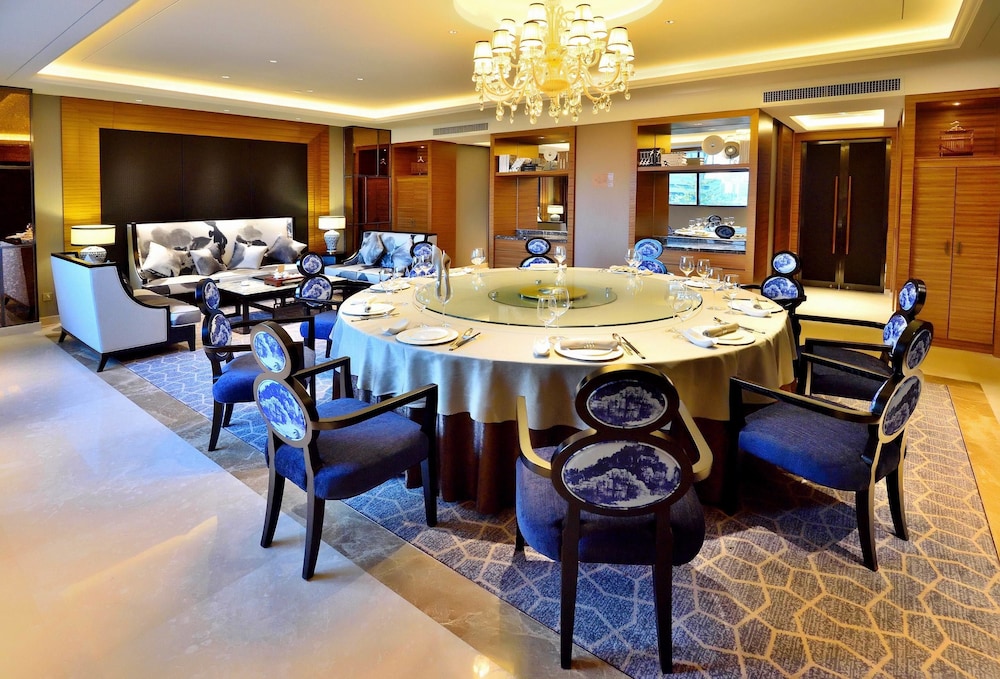 GRAND SKYLIGHT INTERNATIONAL HOTEL HUIZHOU 27/36