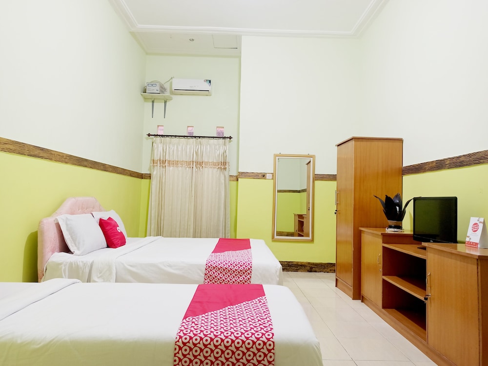 OYO 563 Damar Mas Resort Lereng Kelud 32/61