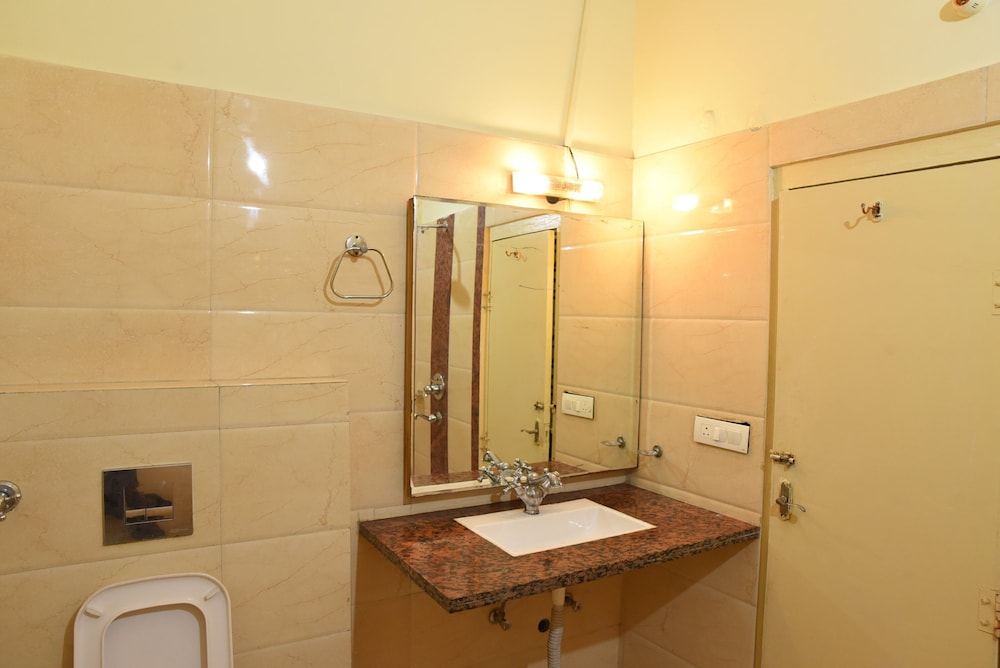 Hotel C 9 40/50