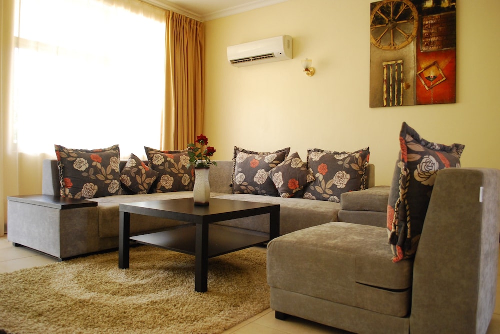 Nashera Hotel 17/42
