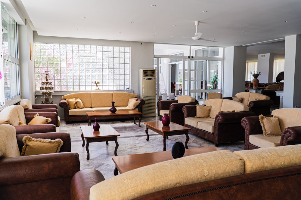 Ikaros Hotel 48/70