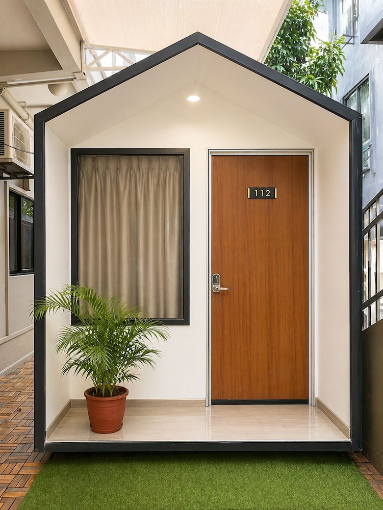 K2 Guest House 5/69