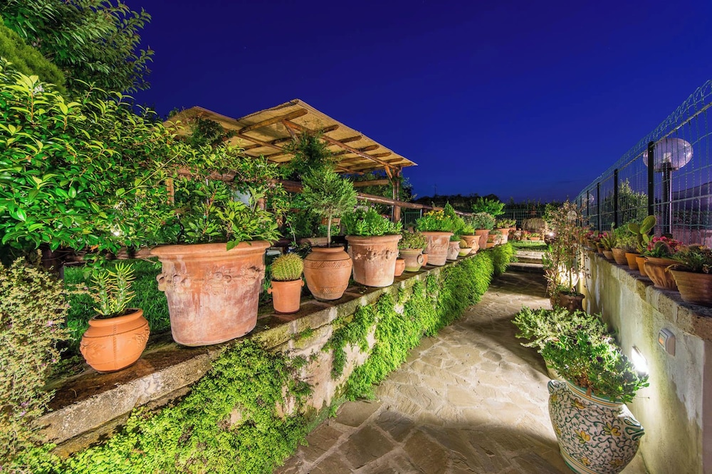B B La Casa Nel Giardino 58/64