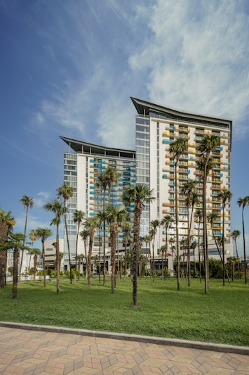 Hilton Batumi 2/45