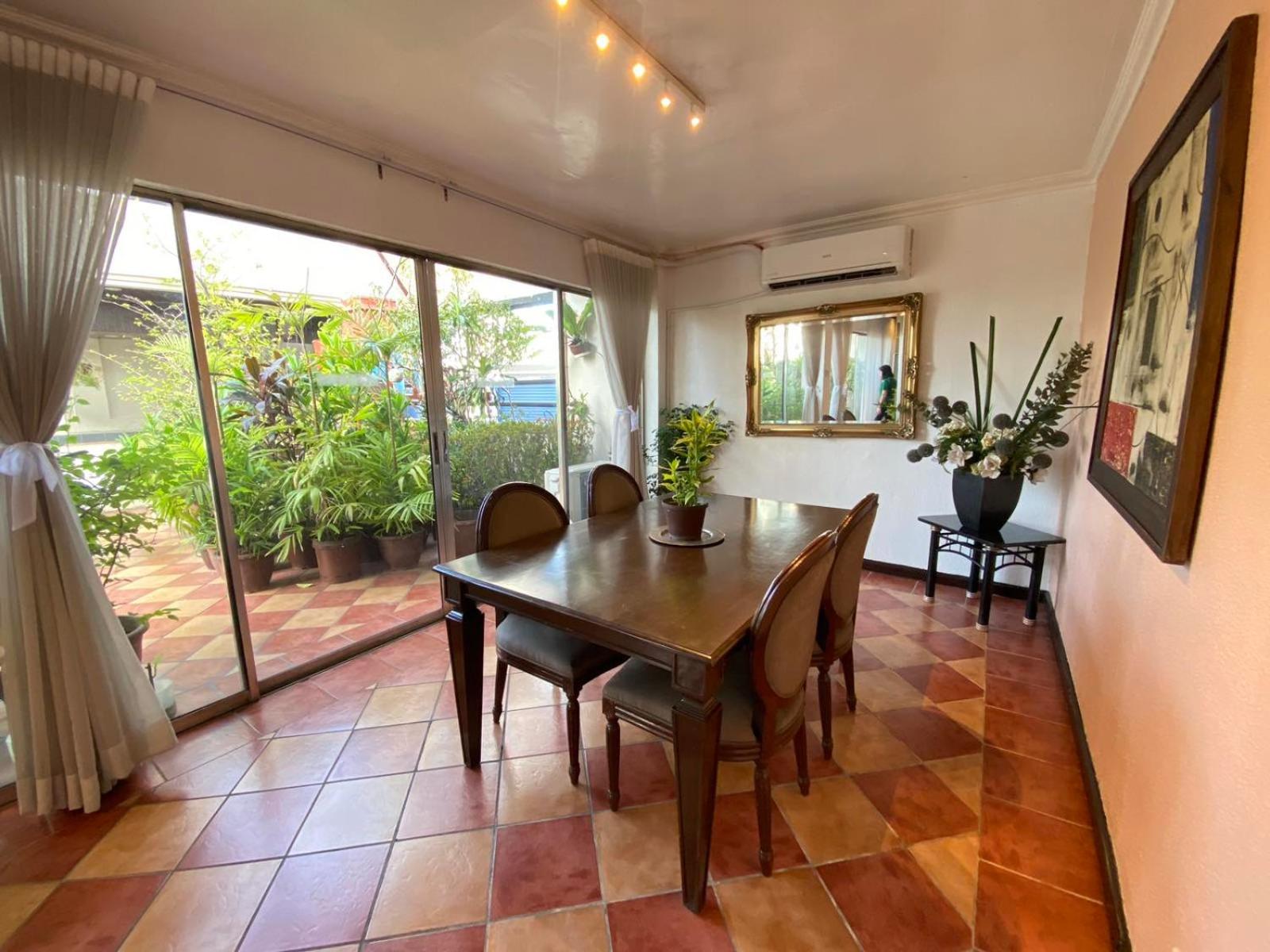 Stonehouse Bed And Breakfast 28/50