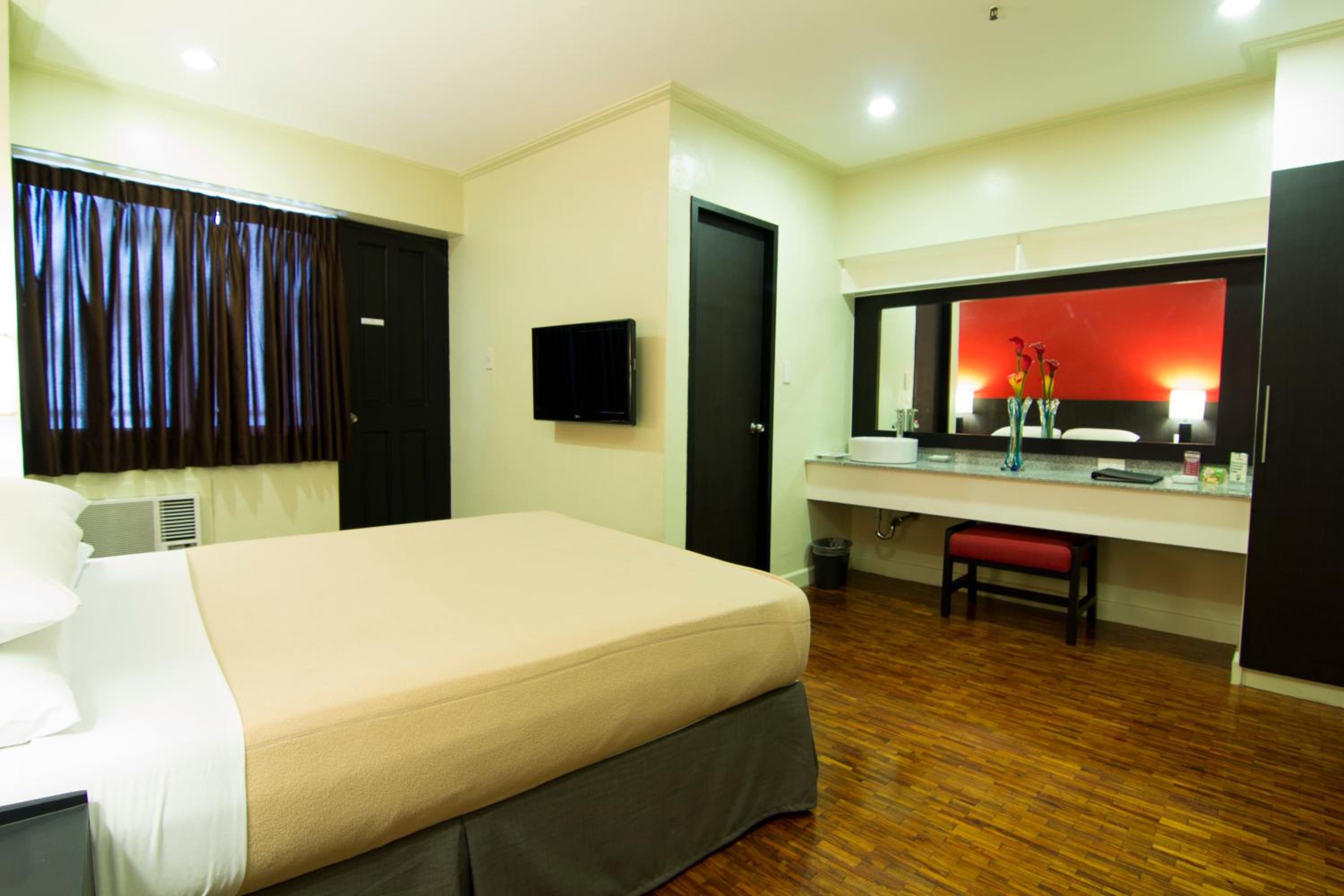 1 Bedroom, Superior, Suite