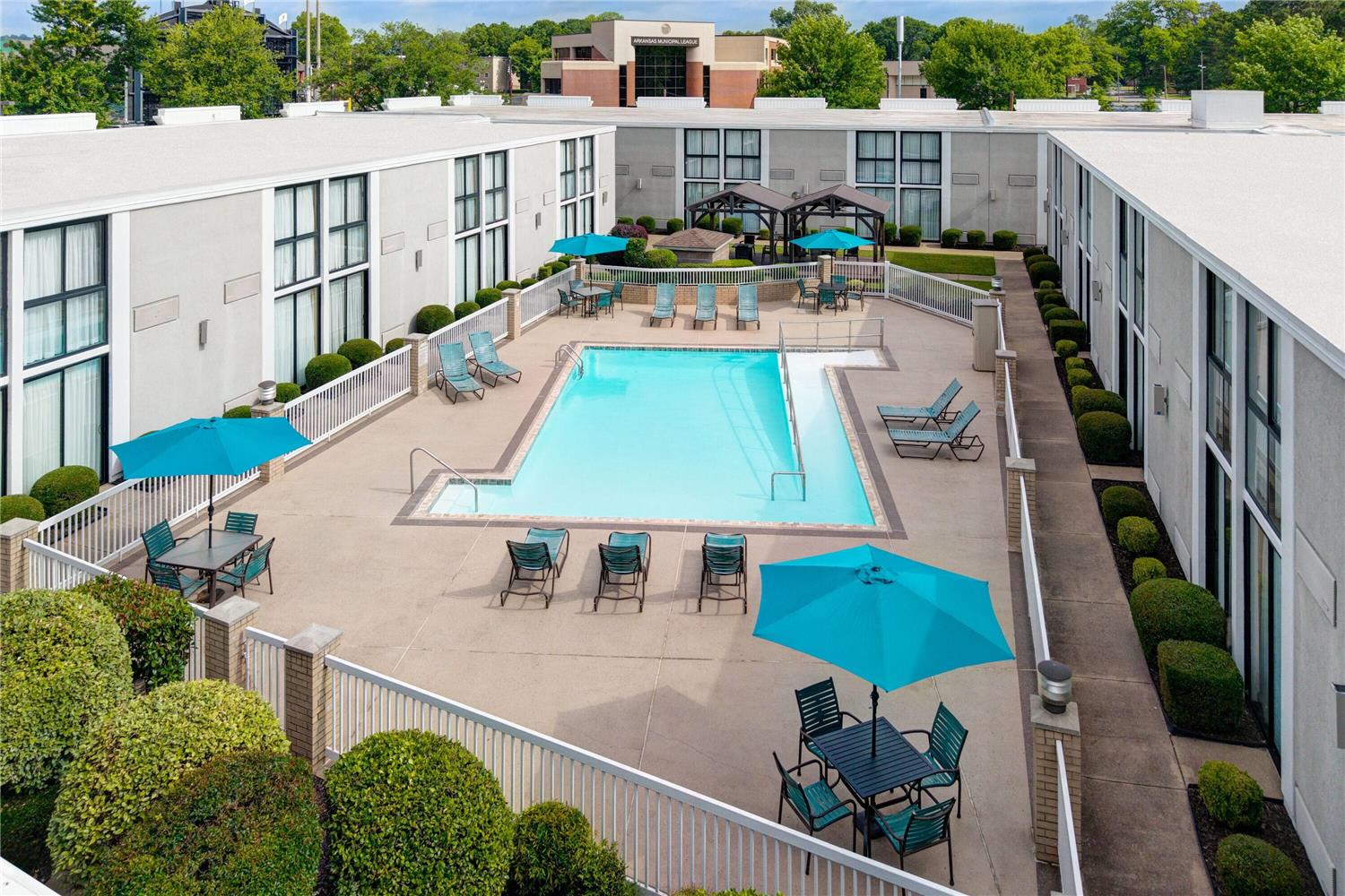 Wyndham Riverfront Little Rock 58/60
