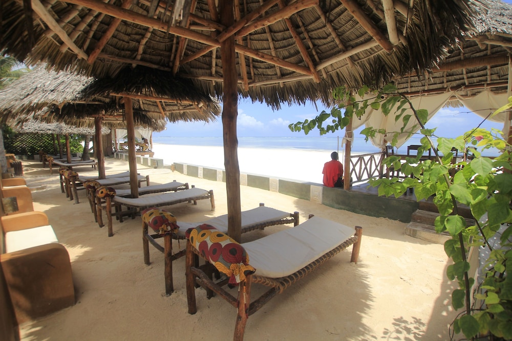 Zanzibar House 47/50