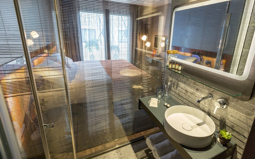 Lampa Design Hotel - Special Class 47/49