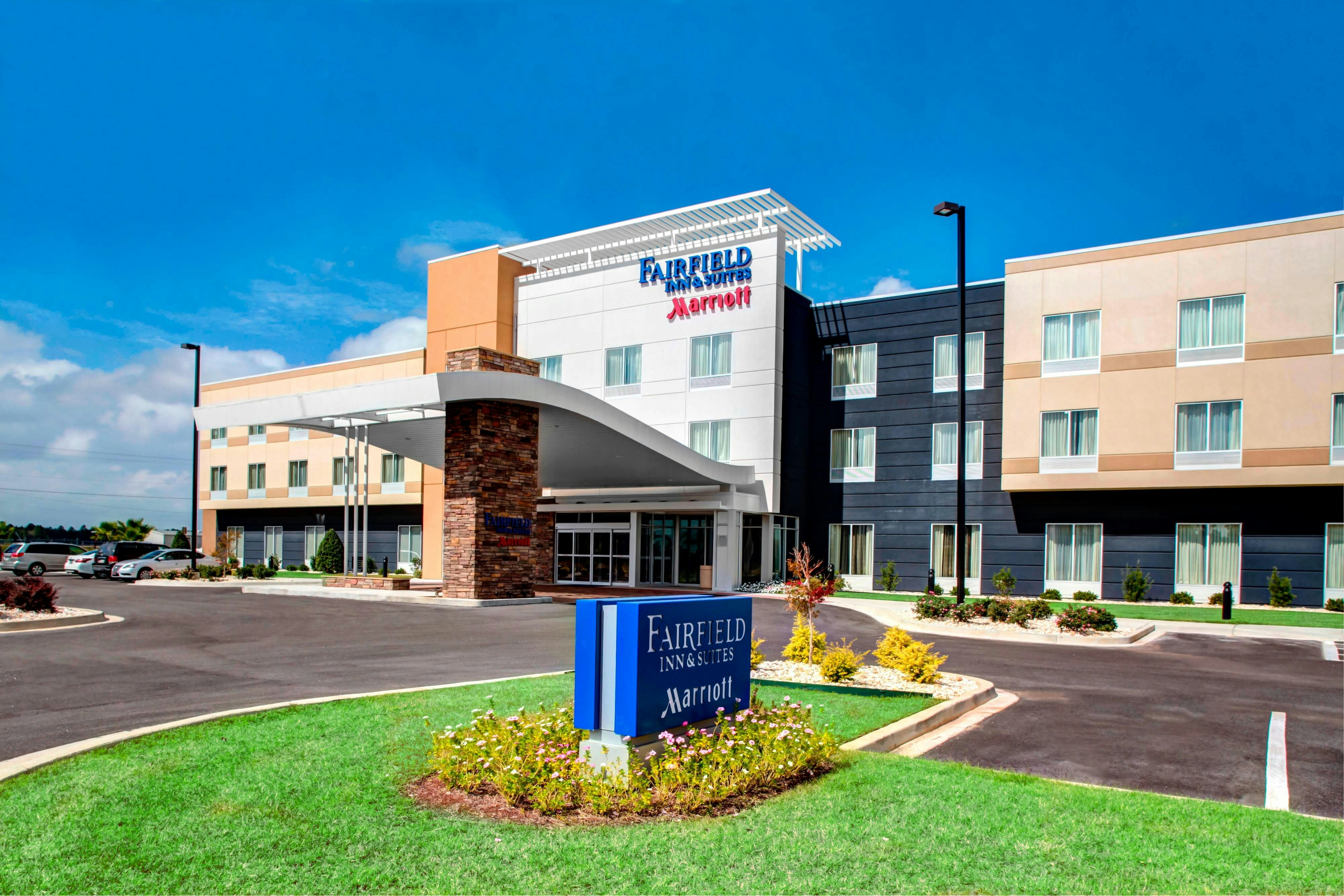 Fairfield Inn And Suites By Marriott Douglas 11/12
