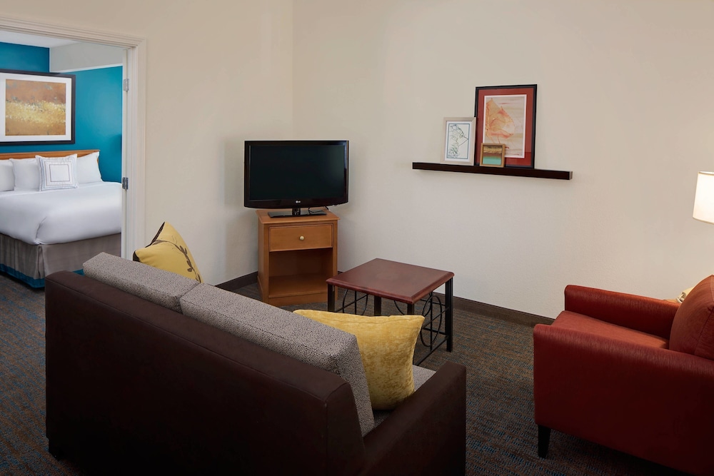 Residence Inn by Marriott Shelton-Fairfield County 24/30