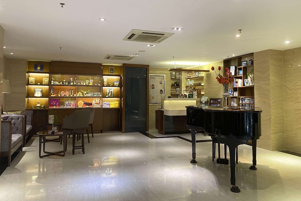 Adora Mira Hotel (formerly Ramada Encore By Wyndham Saigon D1) 37/50