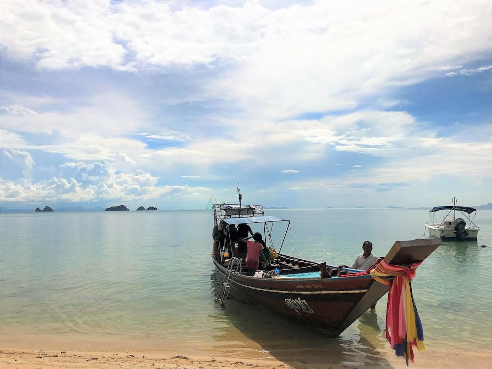 The Sunset Beach Resort Spa Taling Ngam 37/50