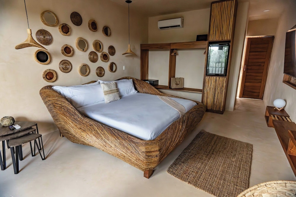 Roof Top, Suite, King Bed