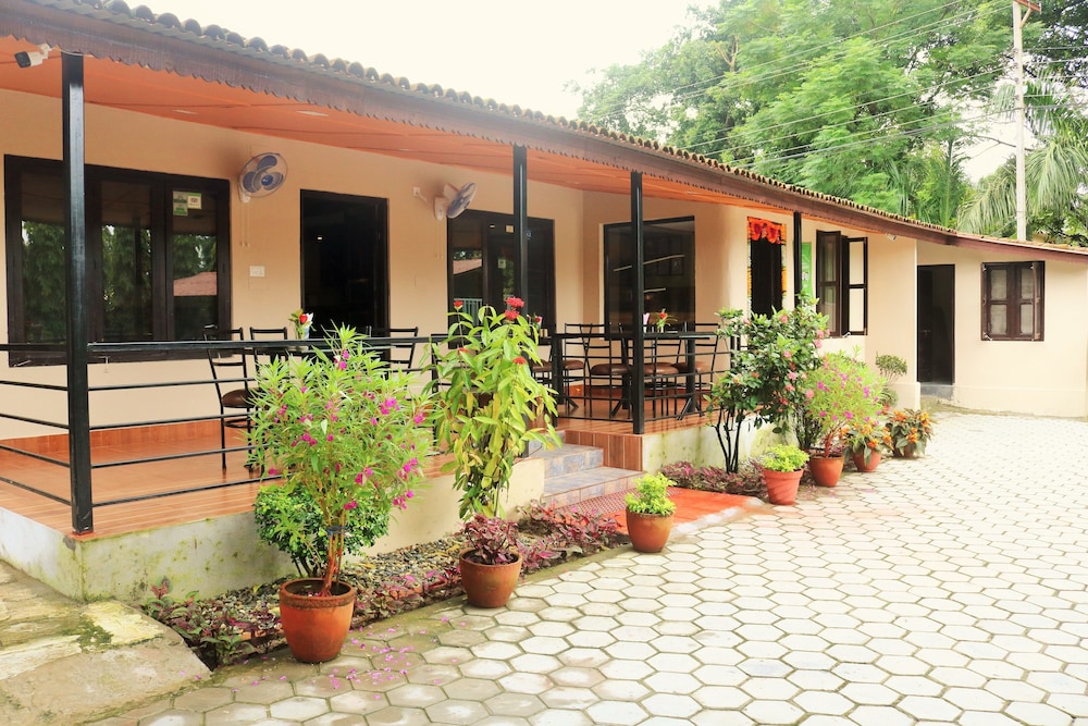 Chitwan Village Resort 7/39