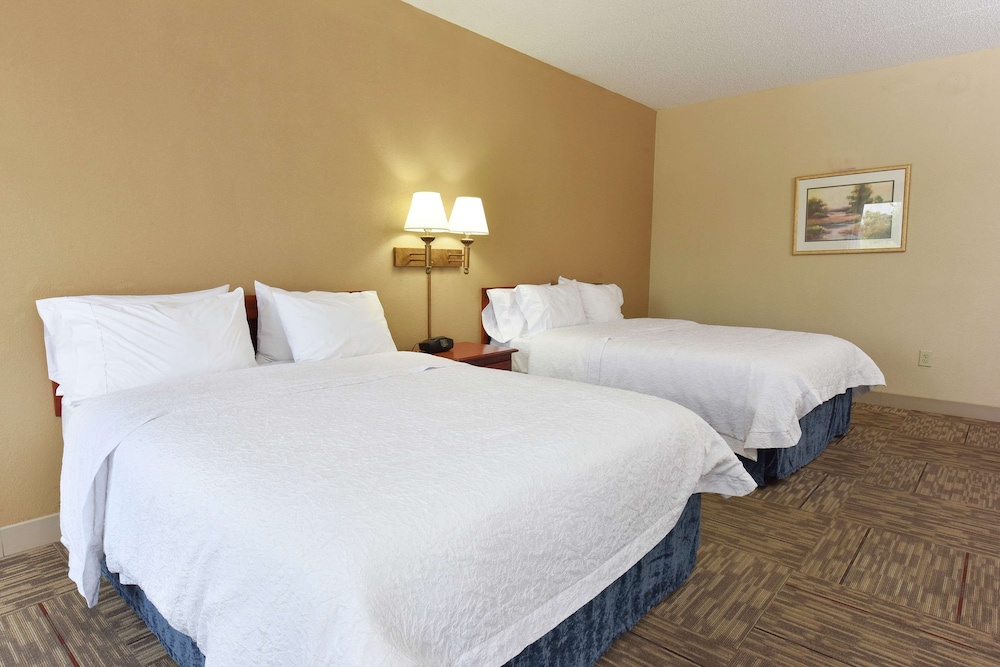 Hampton Inn Selma 17/42