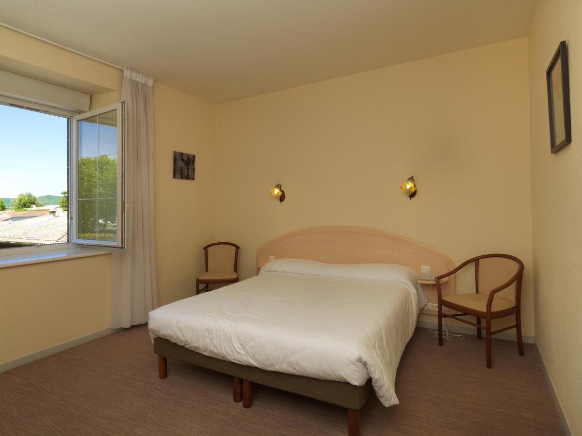 HOTEL LES MINOTIERS 3/17