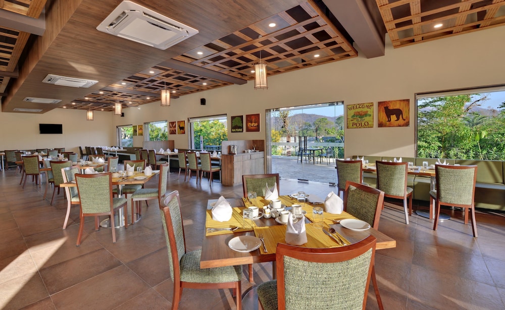 The Fern Sattva Resort Polo Forest 26/48