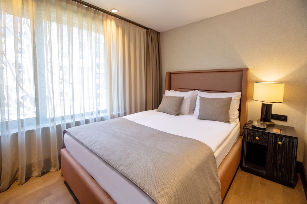Root Karakoy Bosphorus Hotel and Spa 27/76