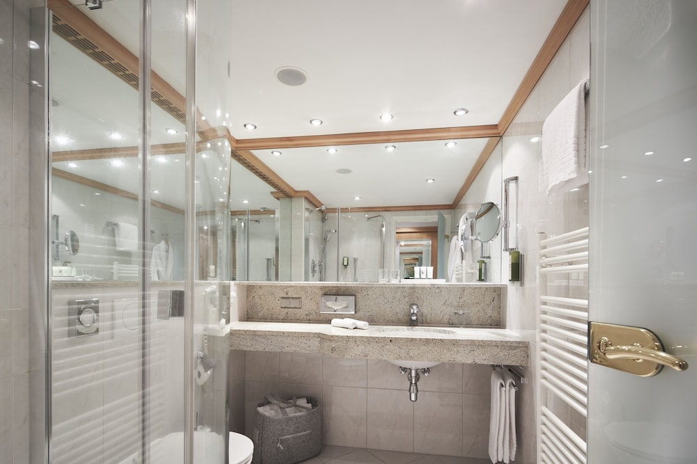 Cesta Grand Aktivhotel And Spa 16/80