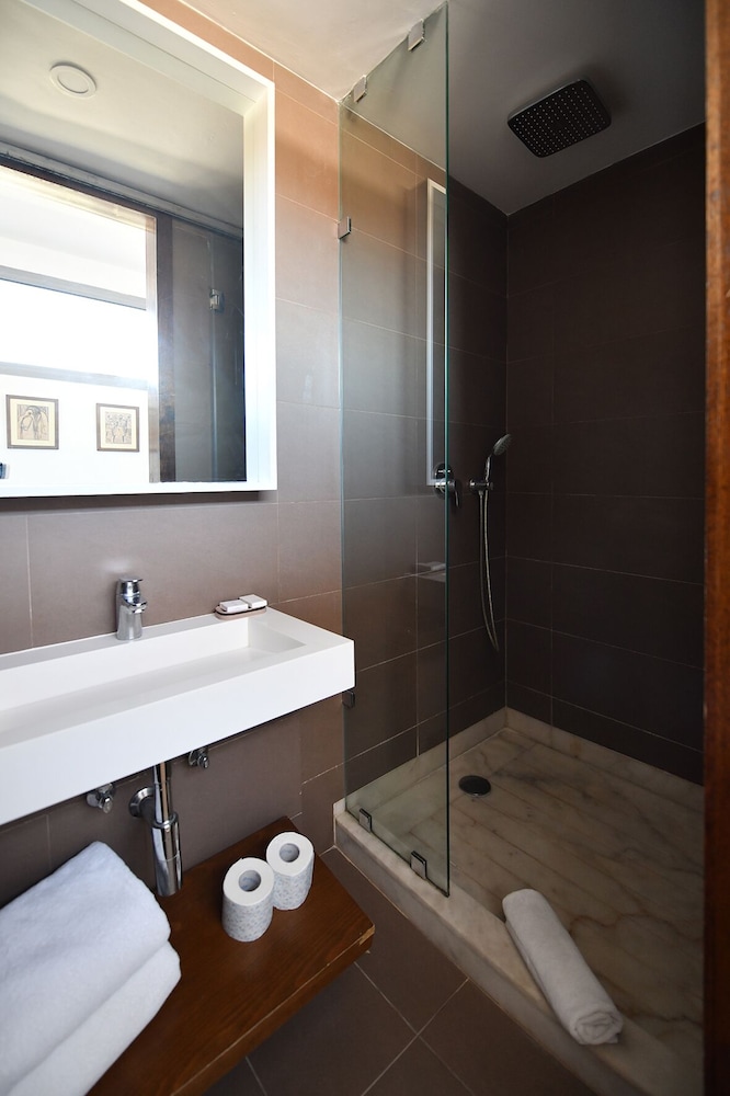 Ocean Park Hotel, Premium Suites & Wellness 72/74