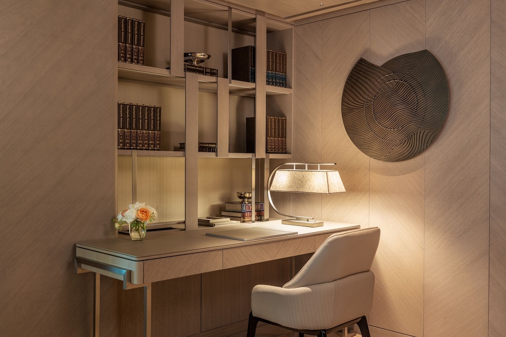 The St. Regis Kuwait 5/50