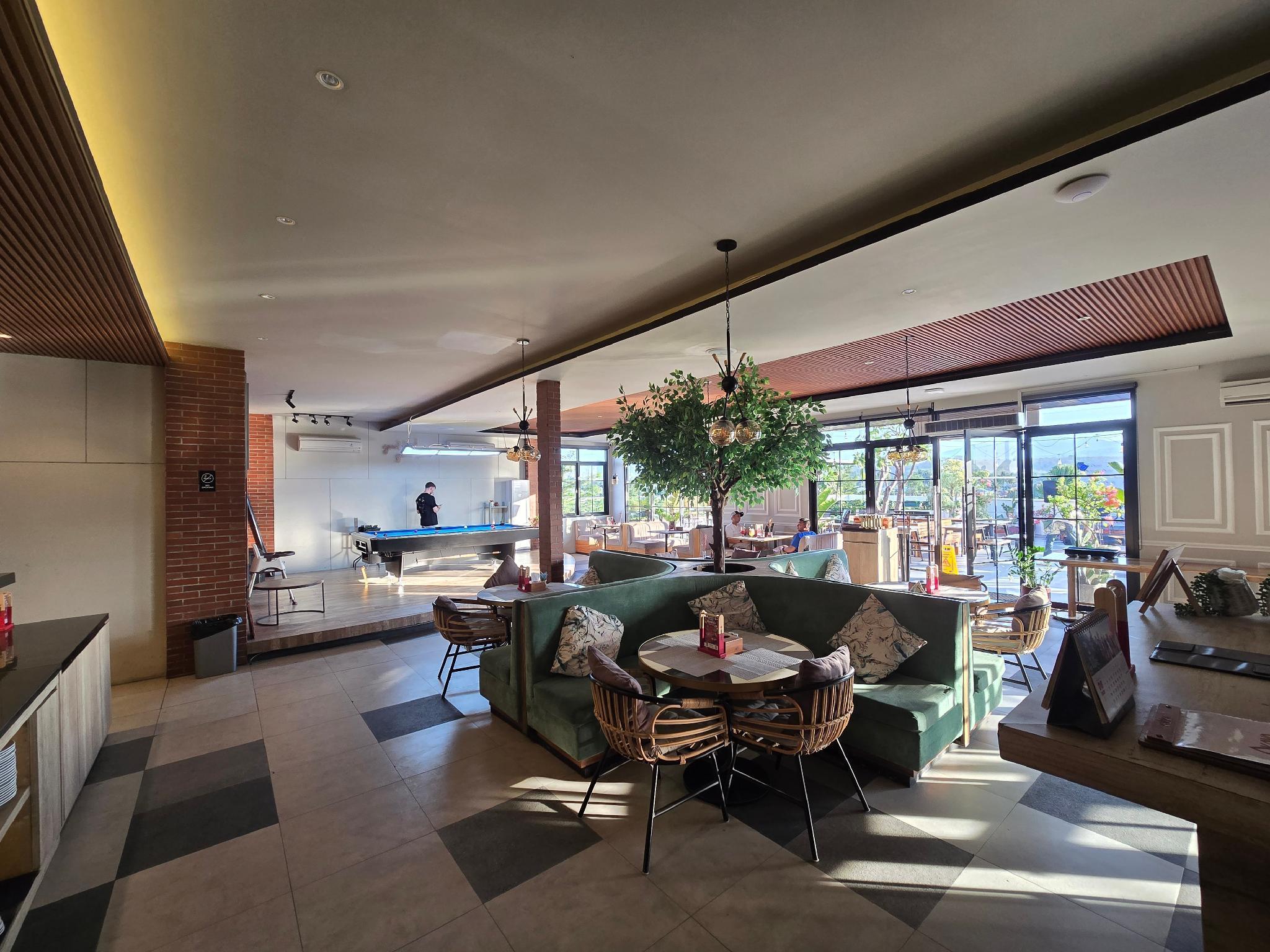 Kaloka Airport Hotel 23/50