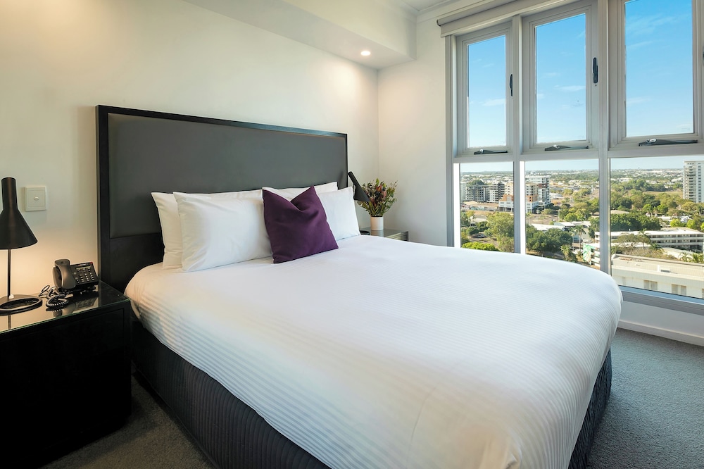 H on Mitchell Apartment Hotel 14/50