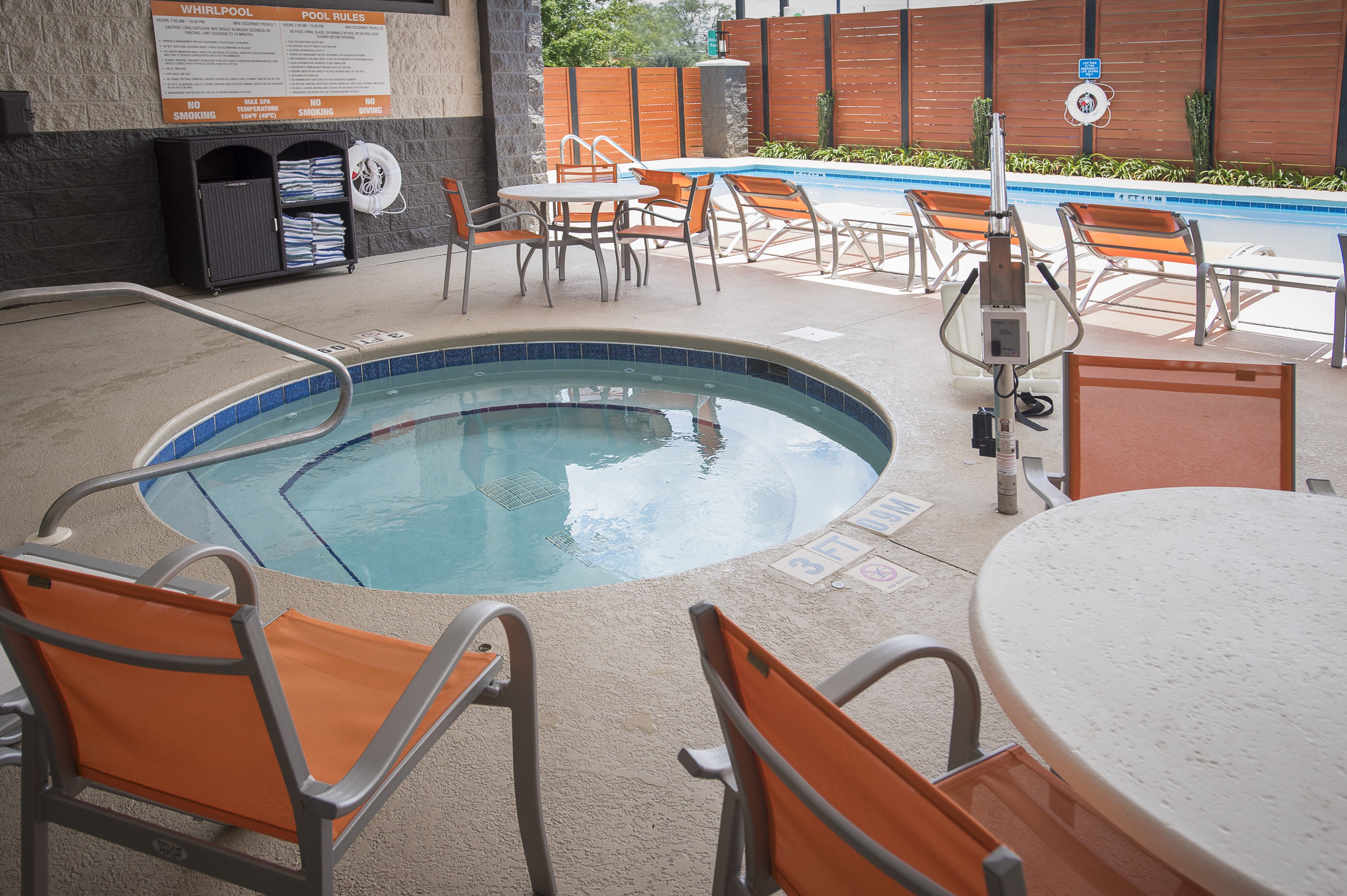 Holiday Inn Pensacola - University Area by IHG 12/31