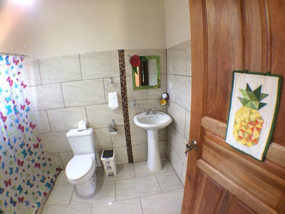 Caribbean Paradise Eco-Lodge 49/50
