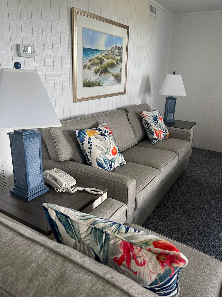Outer Banks Beach Club 24/51